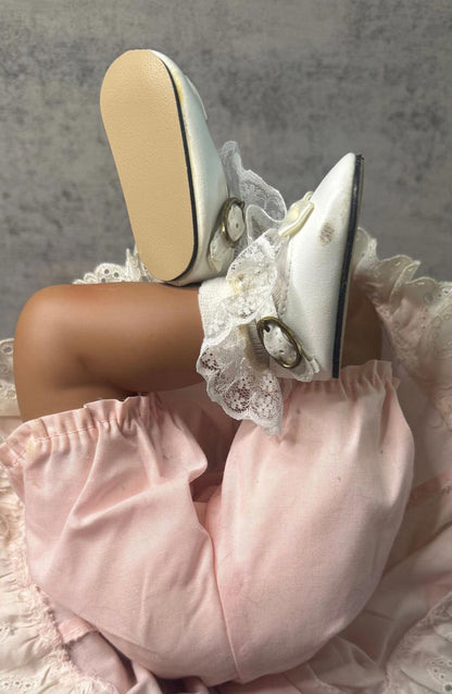 Vintage Ashton Drake “Brianne – Sunday Best” Doll – Lacy Pink Perfection with a Side of Sass