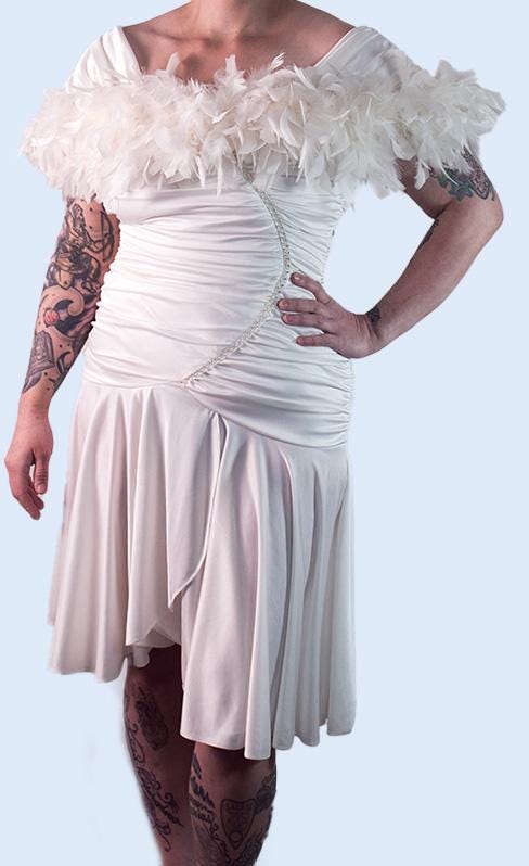 Vintage 1980’s Abby Kent White Off Shoulder Feather Sequin Embellished Ruched Cocktail Dress Size 8/10 Stretchy Marilyn Monroe Asymmetrical